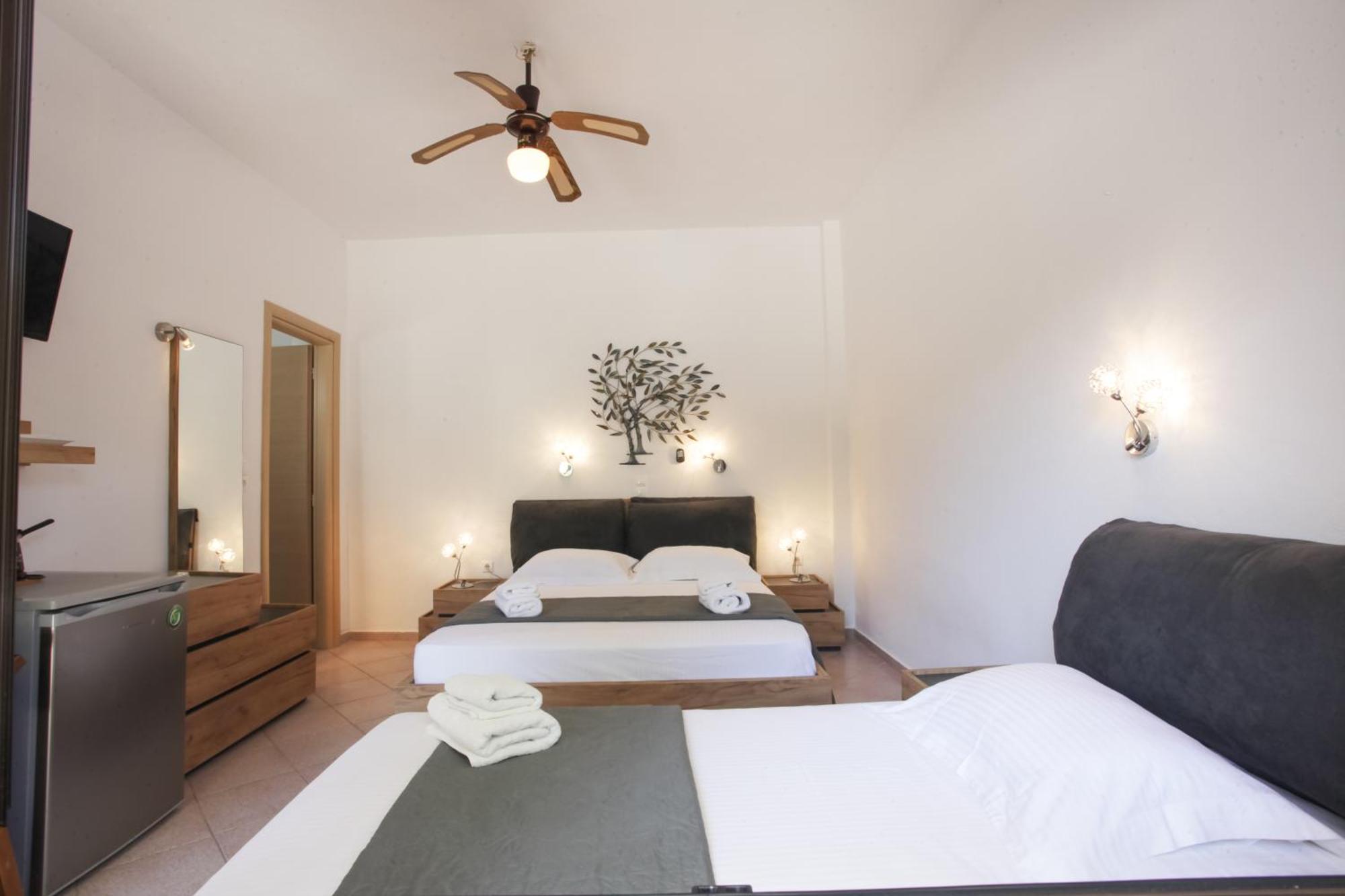 Skyros Avra Residences Стая снимка