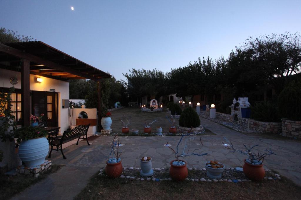 Skyros Avra Residences Екстериор снимка